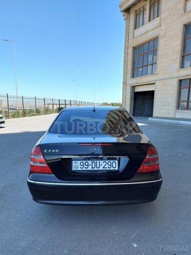 Mercedes E 240 2004, 437,000 km - 2.6 l - Bakı