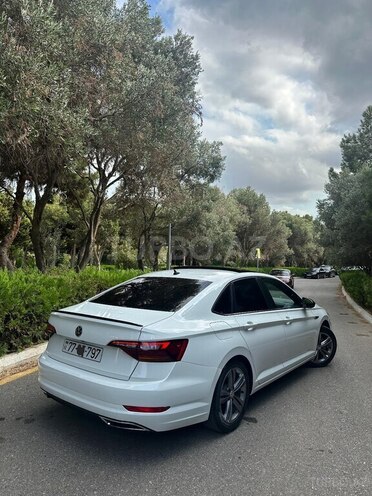 Volkswagen Jetta-6