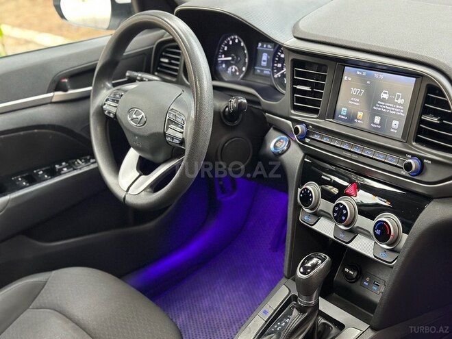 Hyundai Elantra 2019, 52,000 km - 2.0 l - Bakı