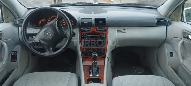 Mercedes C 200 2001, 286,357 km - 2.0 l - Bakı