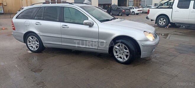 Mercedes C 200 2001, 286,357 km - 2.0 l - Bakı