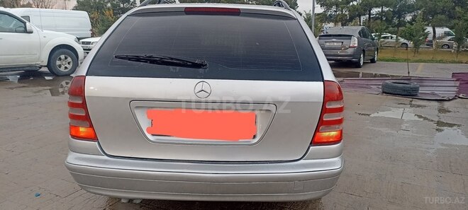 Mercedes C 200 2001, 286,357 km - 2.0 l - Bakı