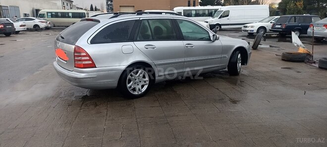 Mercedes C 200 2001, 286,357 km - 2.0 l - Bakı