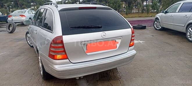 Mercedes C 200 2001, 286,357 km - 2.0 l - Bakı