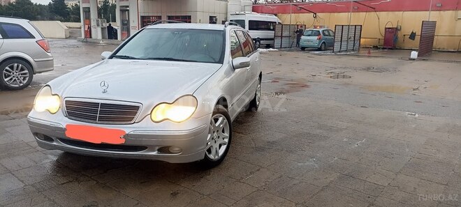 Mercedes C 200 2001, 286,357 km - 2.0 l - Bakı
