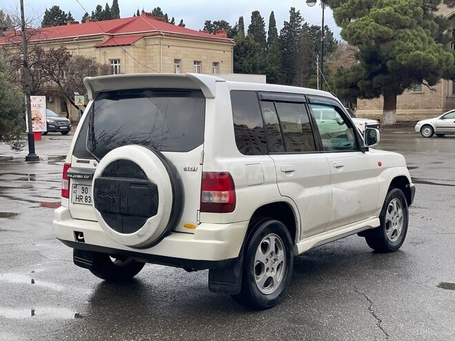 Mitsubishi Pajero io 2000, 258,741 km - 1.8 л - Sumqayıt