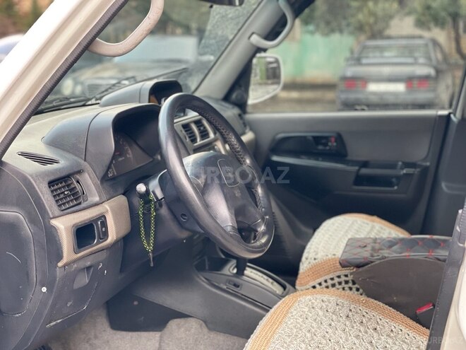 Mitsubishi Pajero io 2000, 258,741 km - 1.8 л - Sumqayıt