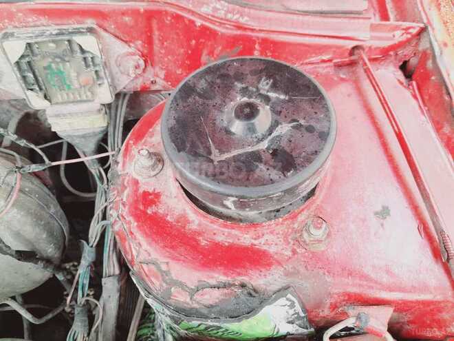 LADA (VAZ) 21099 1995, 300,000 km - 1.5 l - Salyan