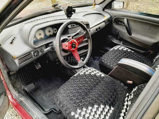 LADA (VAZ) 21099 1995, 300,000 km - 1.5 l - Salyan