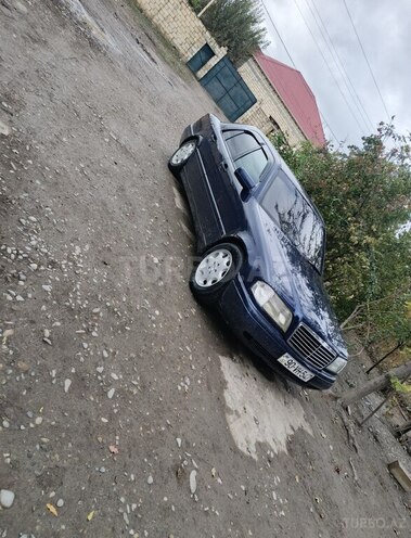 Mercedes C 180 1995, 403,000 km - 1.8 l - Mingəçevir