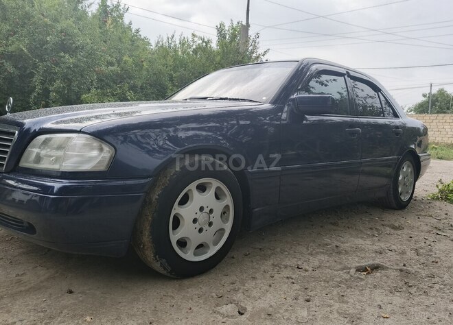 Mercedes C 180 1995, 403,000 km - 1.8 l - Mingəçevir