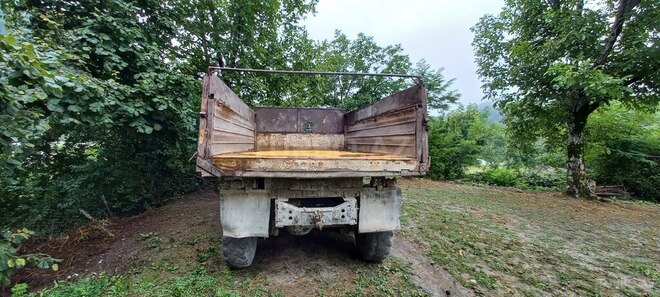 ZIL 131 1983, 332,222 km - 6.0 л - İsmayıllı