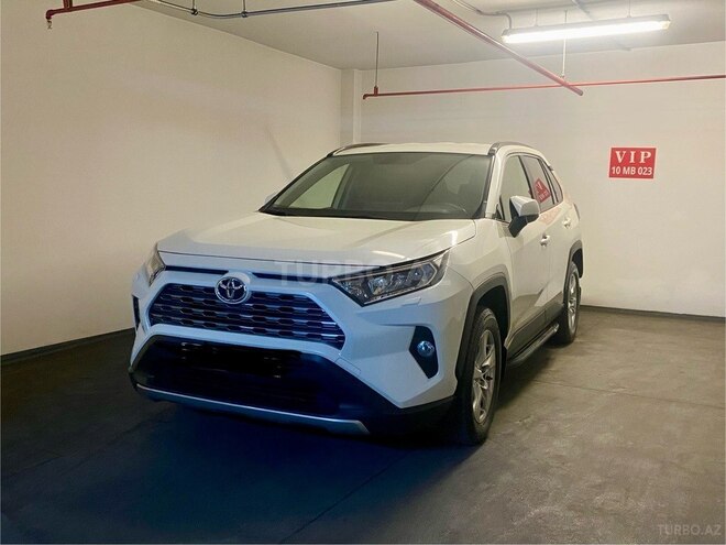 Toyota RAV4 2019, 135,000 km - 2.0 l - Bakı