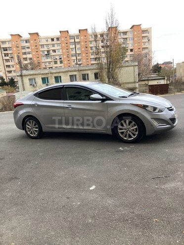 Hyundai Elantra 2015, 215,652 km - 1.8 l - Bakı