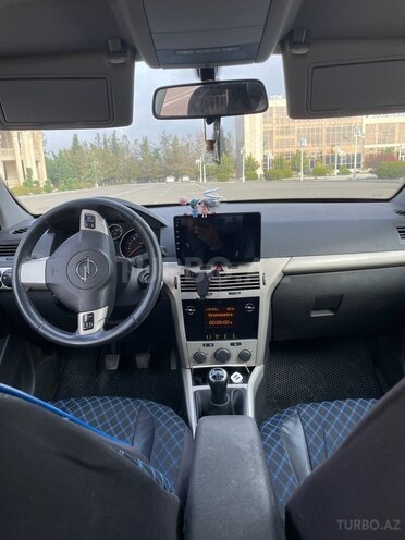 Opel Astra 2008, 328,000 km - 1.7 l - Ucar