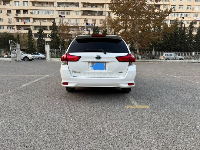 Toyota Corolla Fielder 2018, 200,000 km - 1.5 l - Bakı