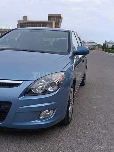 Hyundai i30 2009, 220,000 km - 1.4 l - Ucar