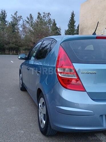 Hyundai i30 2009, 220,000 km - 1.4 l - Ucar