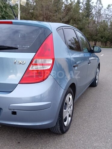 Hyundai i30 2009, 220,000 km - 1.4 l - Ucar
