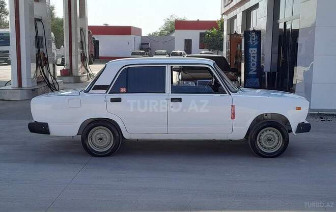 LADA (VAZ) 2107 2010, 72,434 km - 1.6 л - Qazax