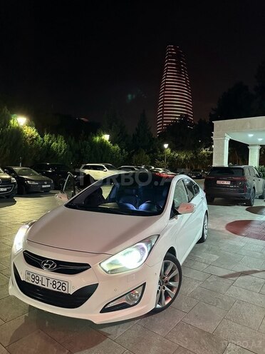 Hyundai i40 2012, 218,000 km - 2.0 l - Bakı