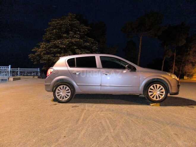 Opel Astra 2006, 256,768 km - 1.4 л - Quba