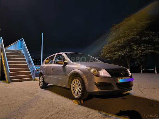 Opel Astra 2006, 256,768 km - 1.4 л - Quba