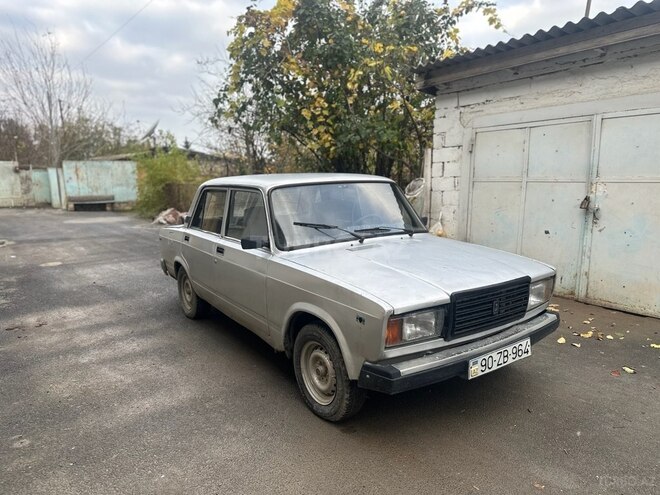 LADA (VAZ) 2107 1995, 74,444 km - 1.6 л - Salyan