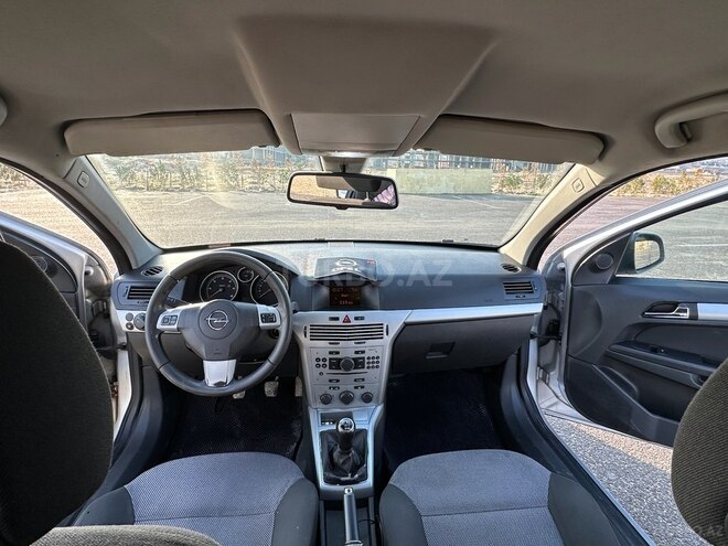 Opel Astra 2009, 361,000 km - 1.3 l - Bakı