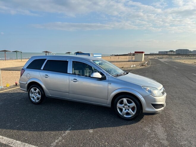 Opel Astra 2009, 361,000 km - 1.3 l - Bakı