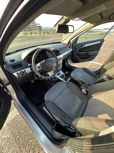 Opel Astra 2009, 361,000 km - 1.3 l - Bakı