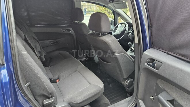 Opel Zafira 2009, 240,792 km - 1.7 л - Şamaxı