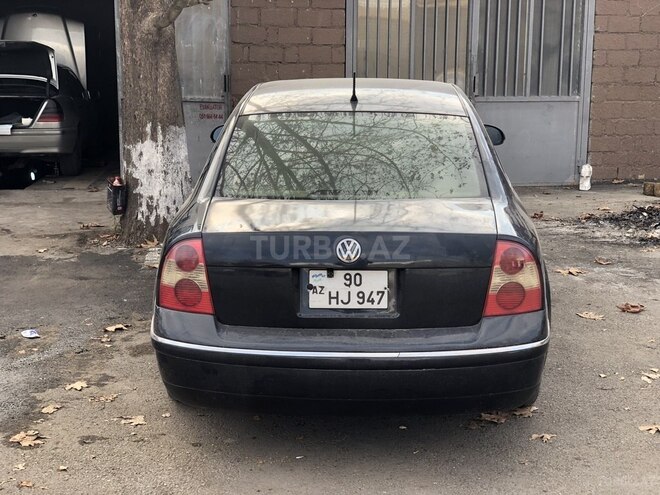 Volkswagen Passat 2003, 360,000 km - 1.8 l - Bərdə