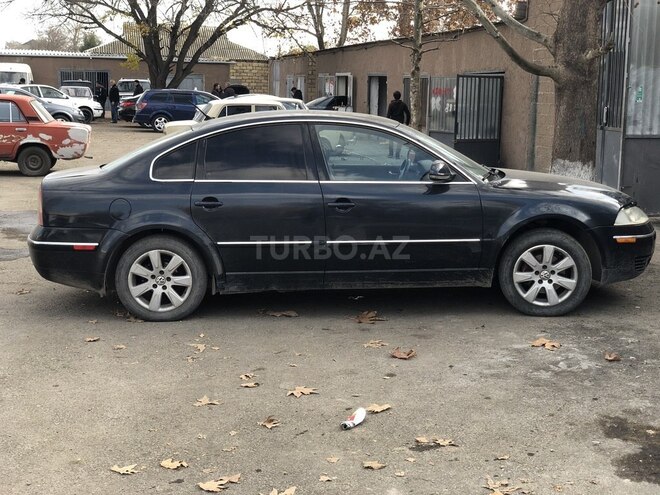 Volkswagen Passat 2003, 360,000 km - 1.8 l - Bərdə