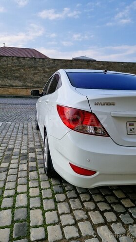 Hyundai Accent 2013, 168,000 km - 1.6 л - Bakı