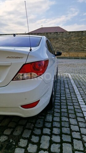 Hyundai Accent 2013, 168,000 km - 1.6 л - Bakı
