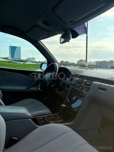Mercedes E 200 2000, 454,173 km - 2.0 l - Bakı