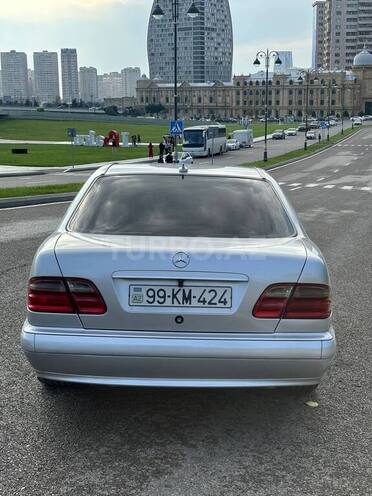 Mercedes E 200 2000, 454,173 km - 2.0 l - Bakı
