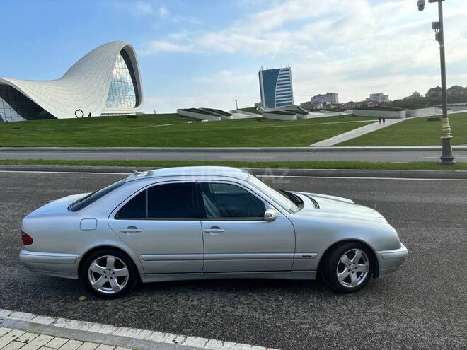 Mercedes E 200 2000, 454,173 km - 2.0 l - Bakı