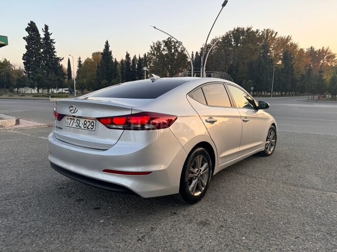 Hyundai Elantra 2017, 125,529 km - 2.0 l - Mingəçevir