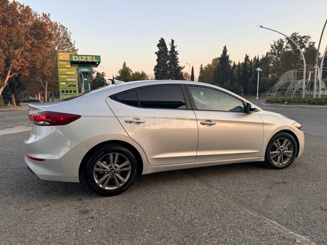 Hyundai Elantra 2017, 125,529 km - 2.0 l - Mingəçevir