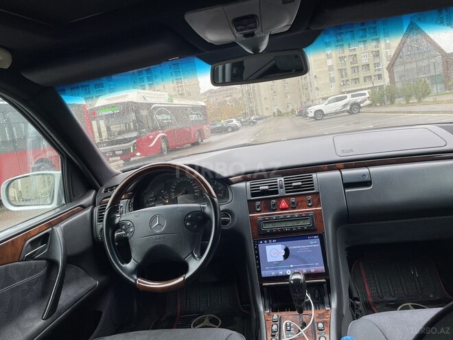 Mercedes E 270 2000, 349,000 km - 2.7 l - Bakı