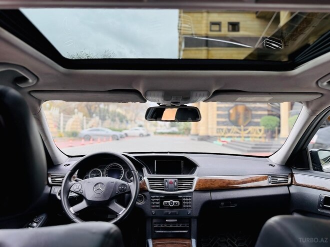 Mercedes E 220 d 2012, 240,000 km - 2.2 l - Bakı
