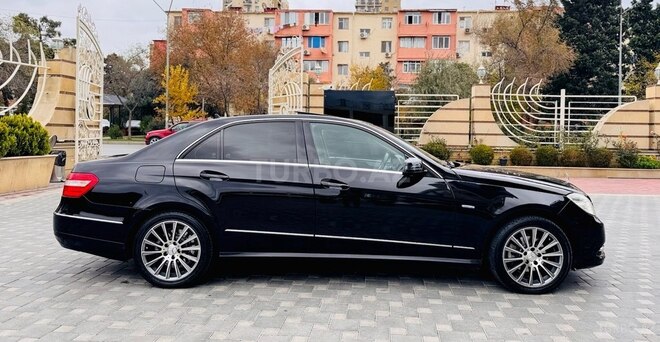 Mercedes E 220 d 2012, 240,000 km - 2.2 l - Bakı