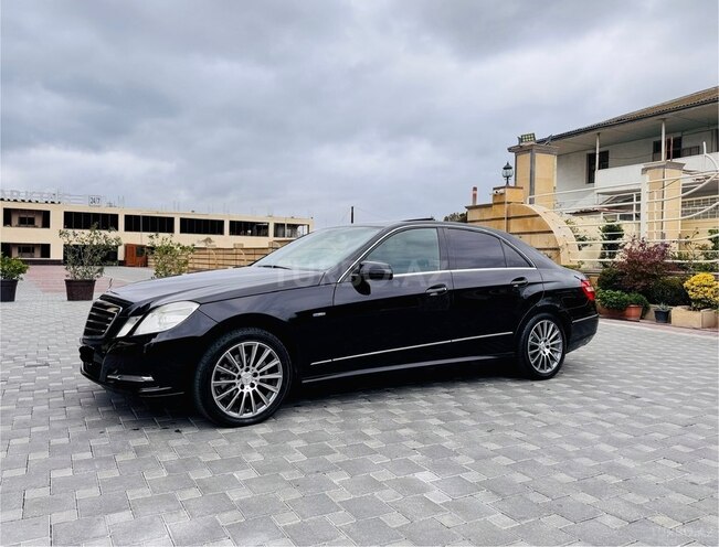 Mercedes E 220 d 2012, 240,000 km - 2.2 l - Bakı