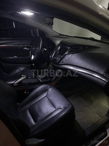 Hyundai i40 2012, 218,000 km - 2.0 l - Bakı