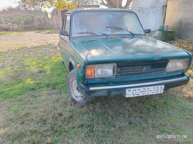 LADA (VAZ) 2105 1997, 15,000 km - 1.5 л - Saatlı