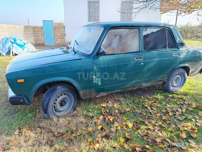 LADA (VAZ) 2105 1997, 15,000 km - 1.5 л - Saatlı