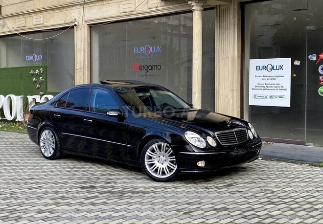 Mercedes E 240 2003, 241,000 km - 2.6 l - Bakı