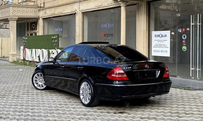 Mercedes E 240 2003, 241,000 km - 2.6 l - Bakı